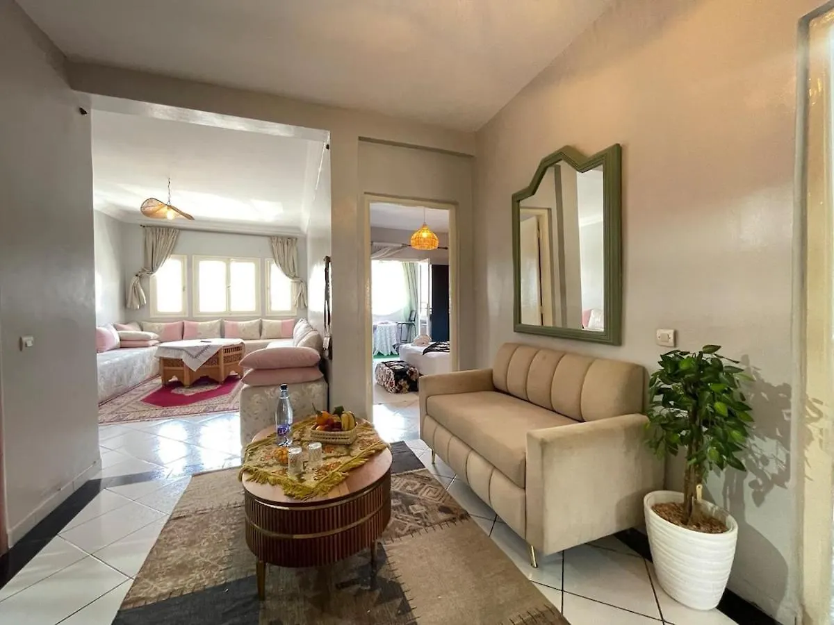 Beautiful Apartment With Parking For Famelies Agadir